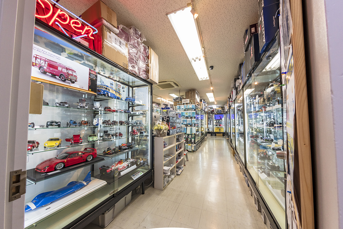 導入事例】国内外のコレクターに利用される総合カーモデルショップ